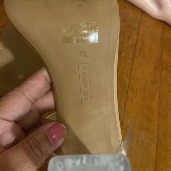 Steven by Steve Madden - New York Jercy Clear Sandal Size 7.5 - Picture 8 of 9